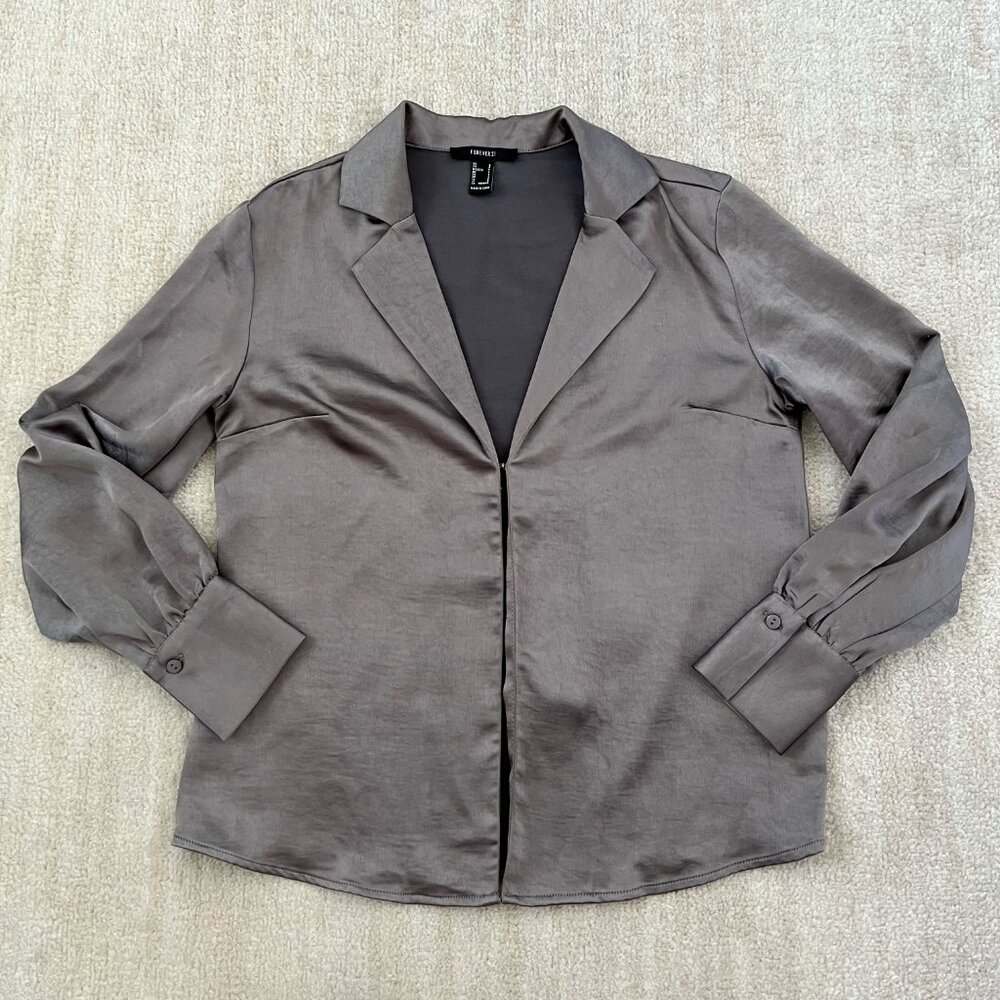 Forever 21 Satin Shacket Long Sleeve Blouse Top S Gray